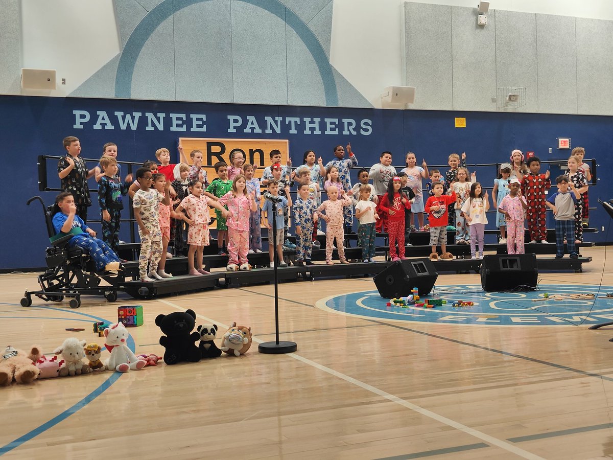 Welcome to the 1st grade Sleep over! What an excellent performance!!