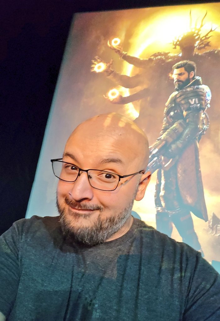 3ChubbyB's tweet image. Hoy nos tocó pasearnos para probar cosas muy intensas gracias a @PlayStation_LA

#SAROS sólo necesitó de sus primeras 3 horas para dejar una primera impresión de lo más contundente.

@Housemarque cocinó con este inminente lanzamiento para #PS5