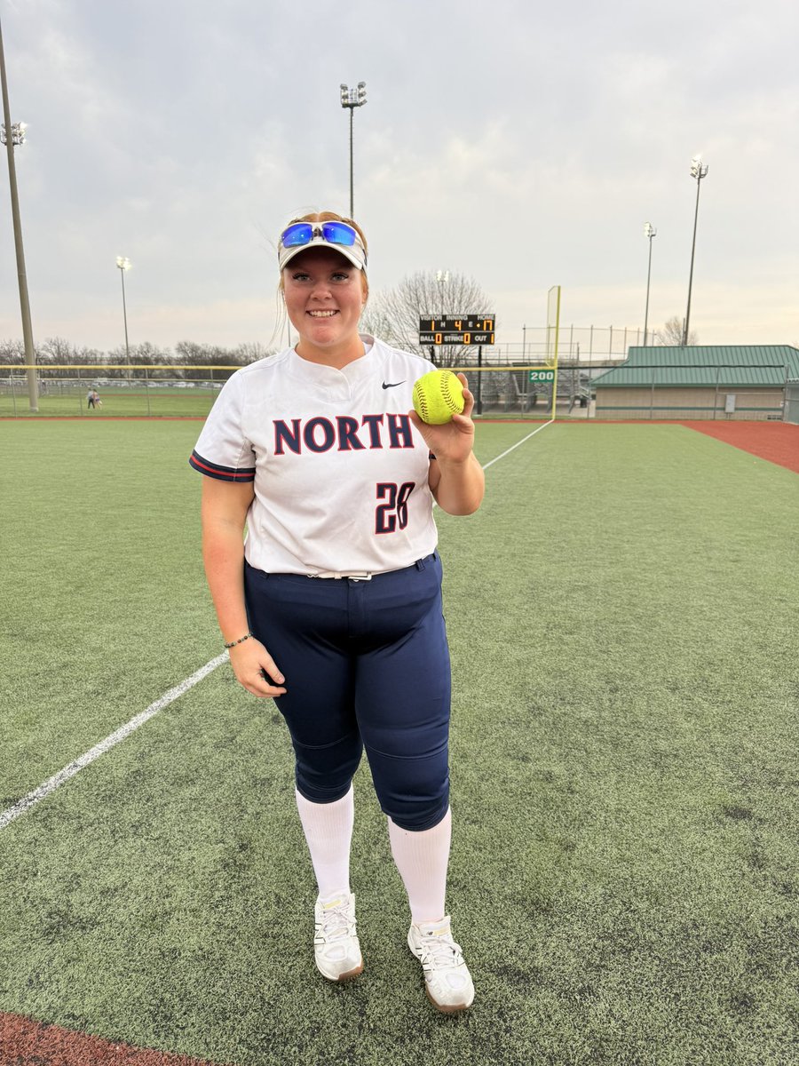 ON Softball tweet media