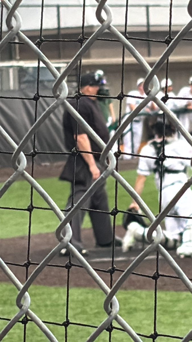 Brett Sanderson tweet media