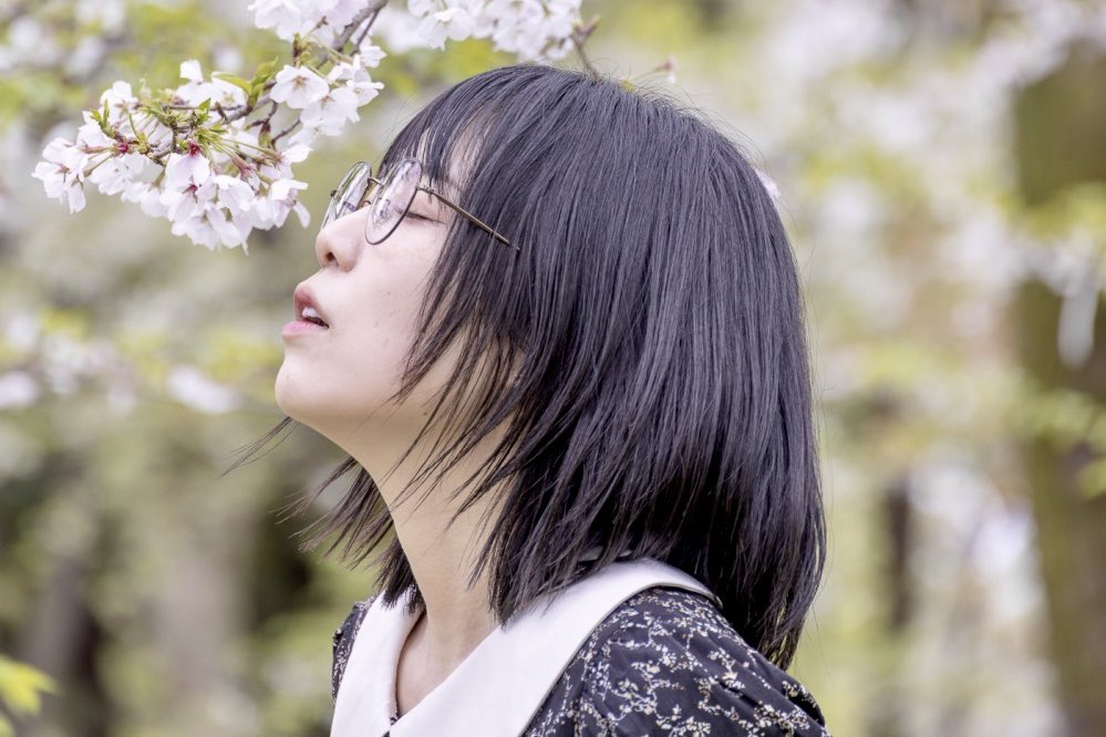 桜花の下で
model: なつみ。
 #伸哉と写真部屋東海自主練