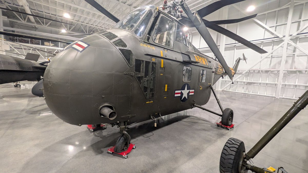 USAS_WW1's tweet image. Sioux, Cheyenne, Kiowa, Iroquois, Comanche, Apache, Black Hawk, Chinook, Lakota, Shawnee, Tarhe, Cayuse, Choctaw, Mohave, Chickasaw, etc. are Native American names used to name US Army helicopters. Can you think of any exceptions? #NativeAmerican #USArmy #Quiz #Trivia #avgeek