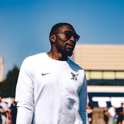 CoachTBennett_'s tweet image. Excited to be the Next Defensive Coordinator at Shaw High School. Let’s work. Excited to be a Raider 🏴‍☠️#ShawU #NewProfilePic
