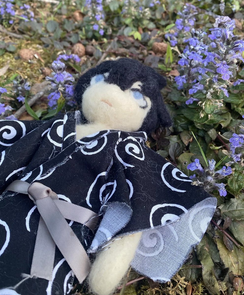 ♡ 𝙱𝚎𝚎 ♡ tweet media