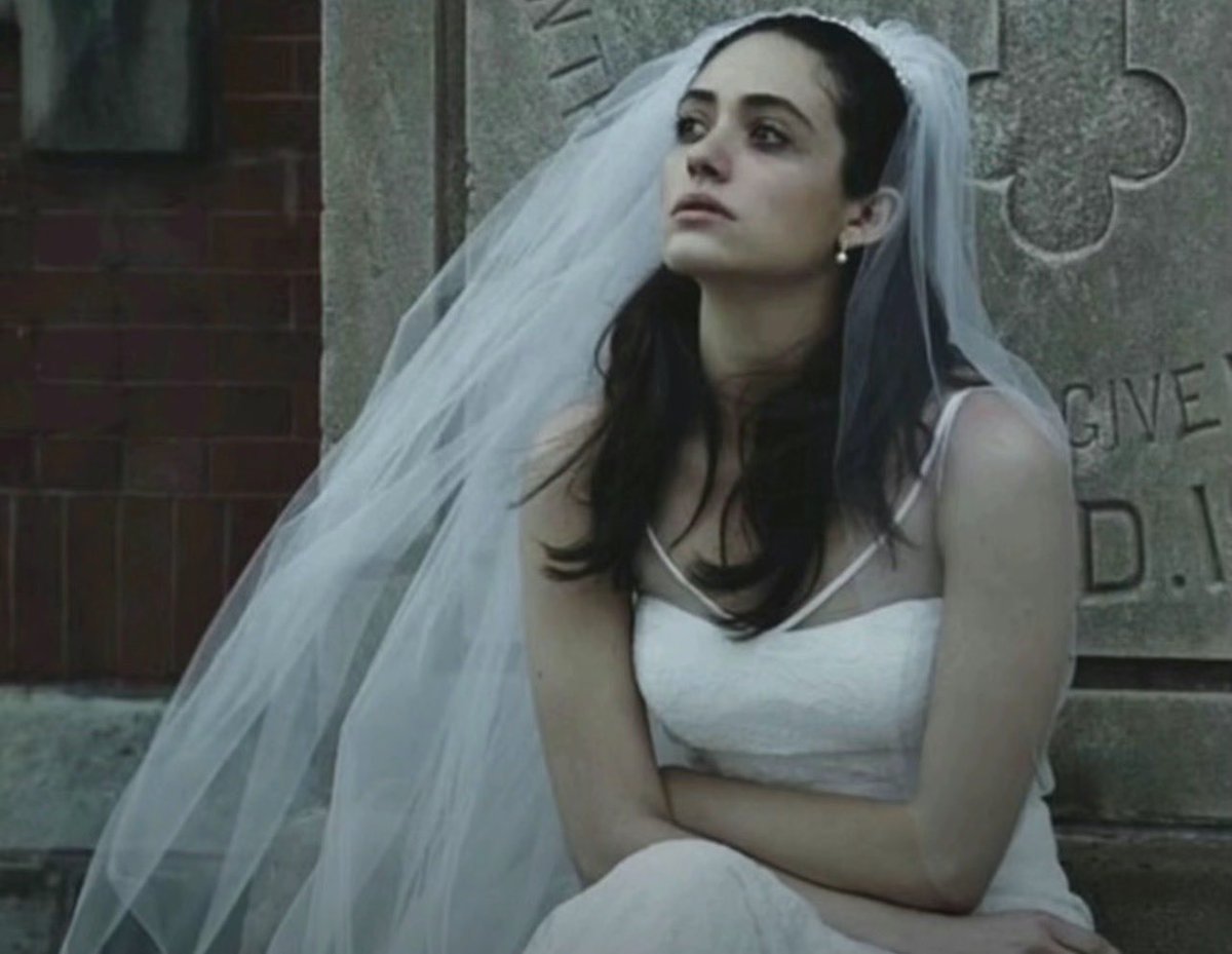 when i’m getting married but it’s not to ryan gosling who i met in the earlier 2000s and fell in love with