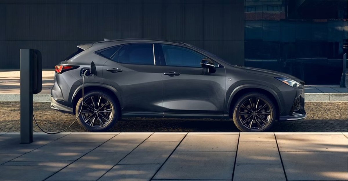 Lexus of Austin tweet media
