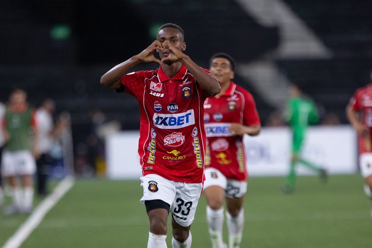 EL DATO: Caracas FC se convierte en el primer equipo en la historia del futbol venezolano que logra puntuar en dos ocasiones en territorio brasileño.

Libertadores 2009: Gremio 0-0 Caracas
Sudamericana 2026: Botafogo 1-1 Caracas