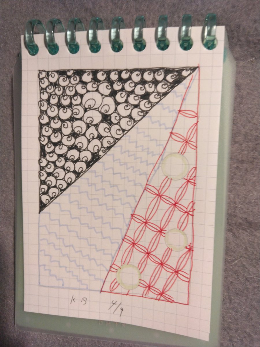 JoeShimamura6's tweet photo. 今日の塗り絵アプリ、ゼンタングル、カリンバ初心者の鯉のぼり
#塗り絵アプリ　#ゼンタングル
#初心者

https://t.co/r8DxxnpVYU https://t.co/JOZtsduOfp