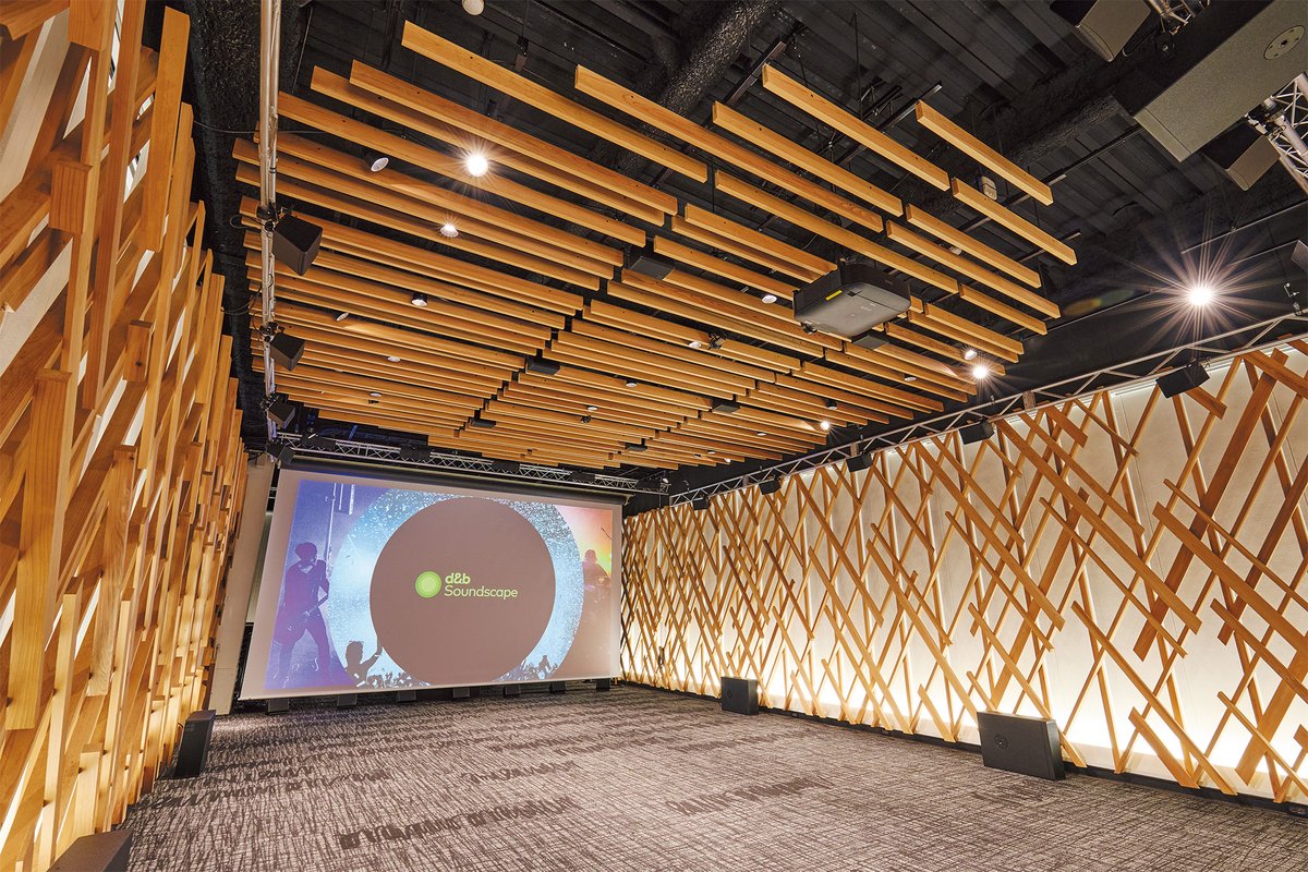 snrec_jp's tweet image. 近年話題の“ライブ・イマーシブ”とは？🔊
／
 d&amp;amp;b audiotechnikに聞く
PAシステムの現在
＼

■イマーシブは、PA機材が登場したころからあった欲求
■オブジェクトを空間に配置するので楽器の音が干渉したり相殺されたりすることが激減
■演劇でも演出の幅が広がる

⬇️詳細はリプライから！ #PA