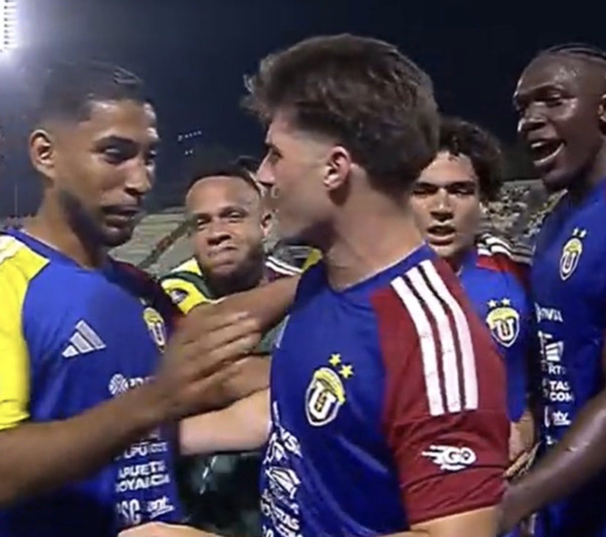 Market Deportivo tweet media