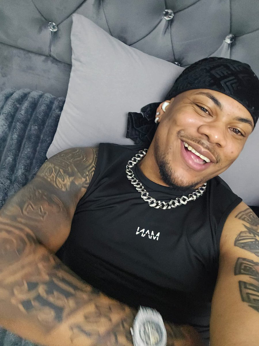 🇯🇲👑🦂🍆 | ᴅᴇʟᴇᴛᴇᴅ @ 10ᴋ | tweet media