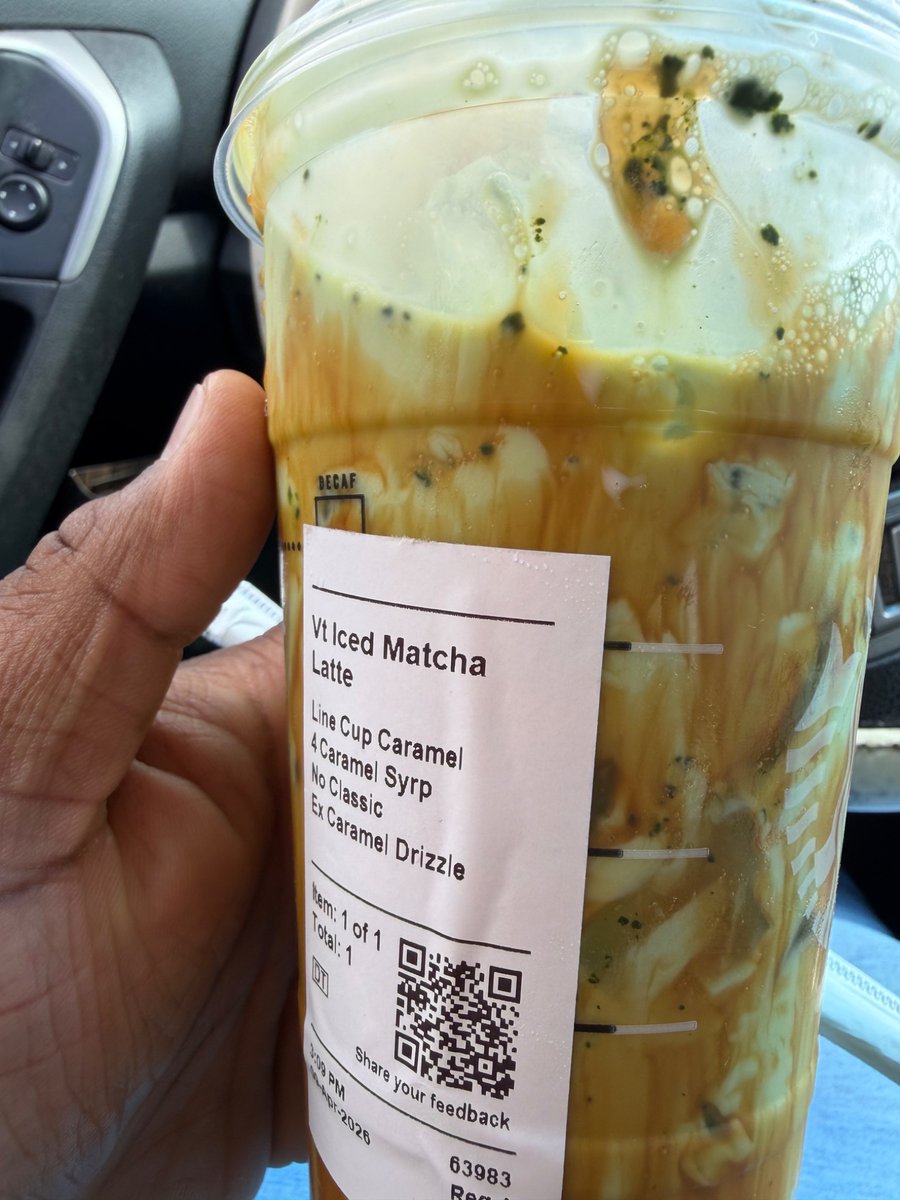__CeeLosifer's tweet photo. Tried matcha for the first time…thank you @prettyMontianna @1Sleepszn lol https://t.co/zQquKwxxWF