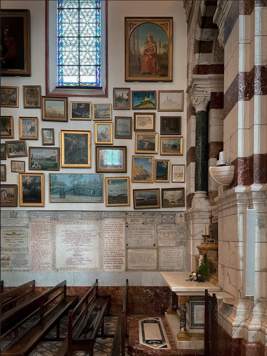 Elle Lookbook tweet media