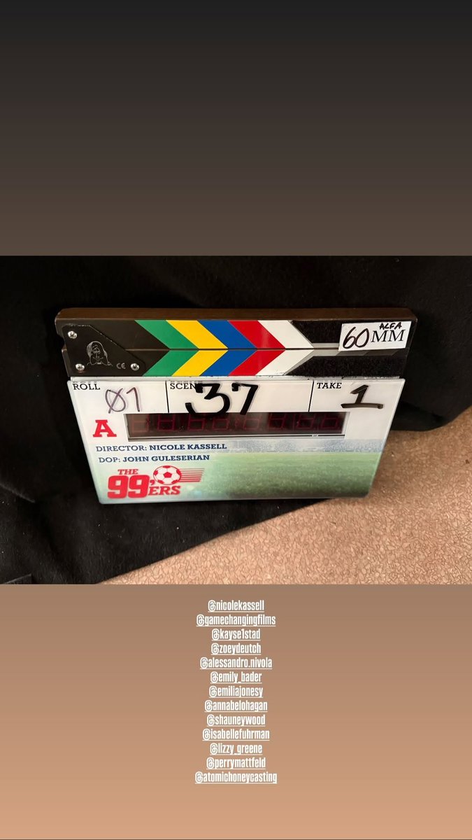 📱| Zoey Deutch no Instagram Stories