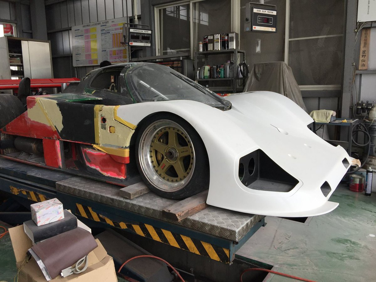 motyslub's tweet photo. 週末のスポーツランドSUGOさんのデモラン、Mazda767Bのご紹介で、「2015英国グッドウッドのクラッシュからの奇跡の復活」とご説明いただいておりますが、2017年のWTACの参加が決まって、2017年春から急ピッチで作業、シッピング前の富士スピードウェイテスト走行の前日は徹夜でした。
良い思い出です。 https://t.co/wdMQfO07eO