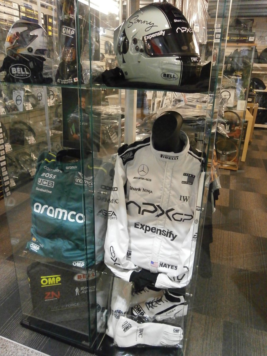 有限会社リミット tweet media