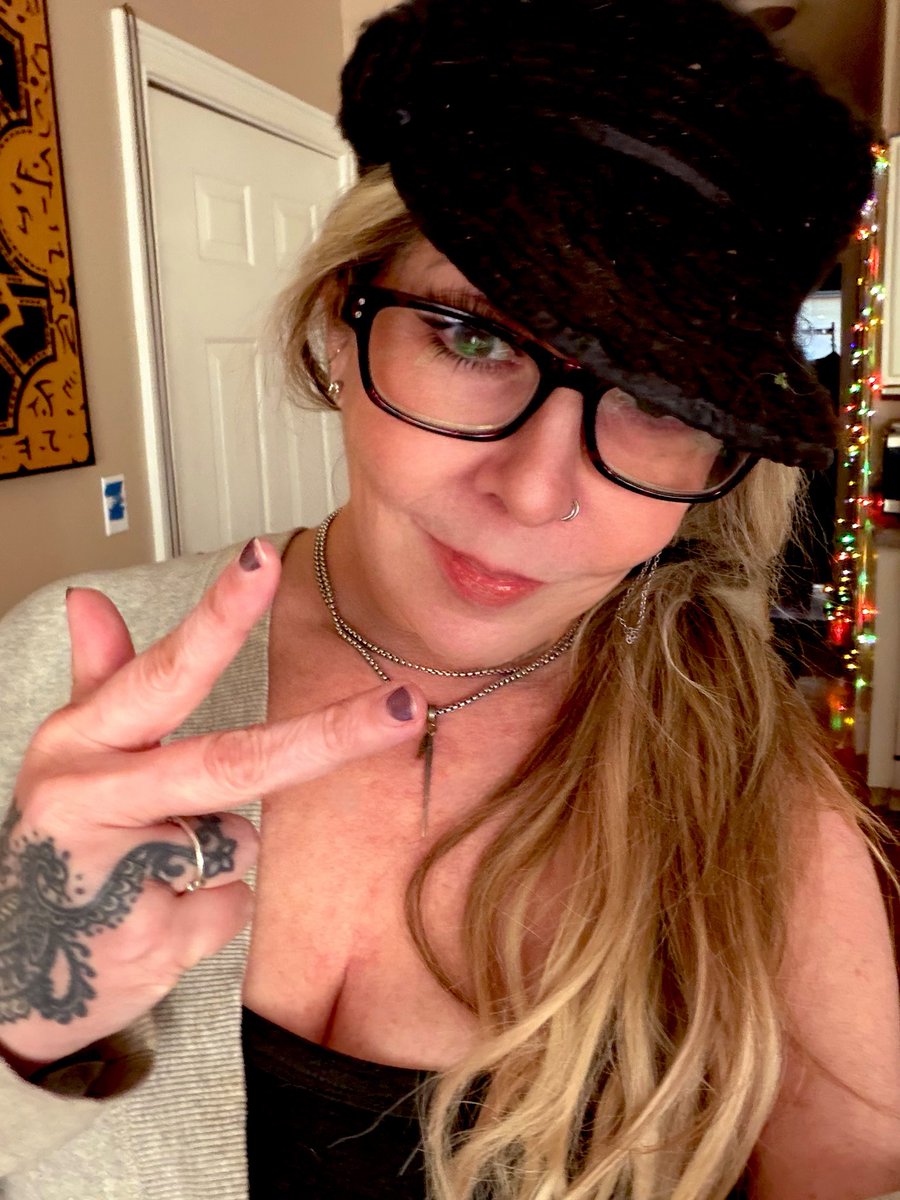 Mia Martini tweet media