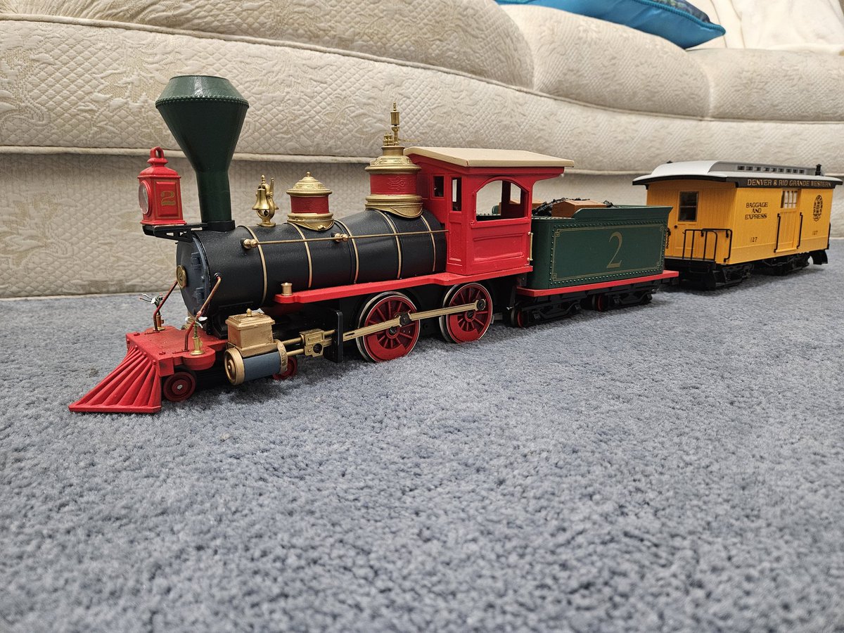 Otaku Railfan tweet media