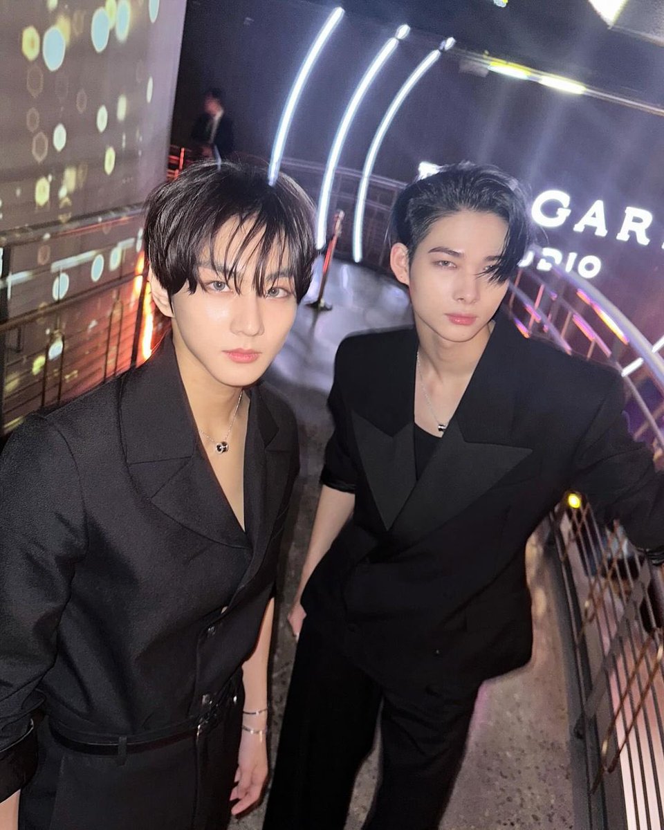 raner ✭ tweet media