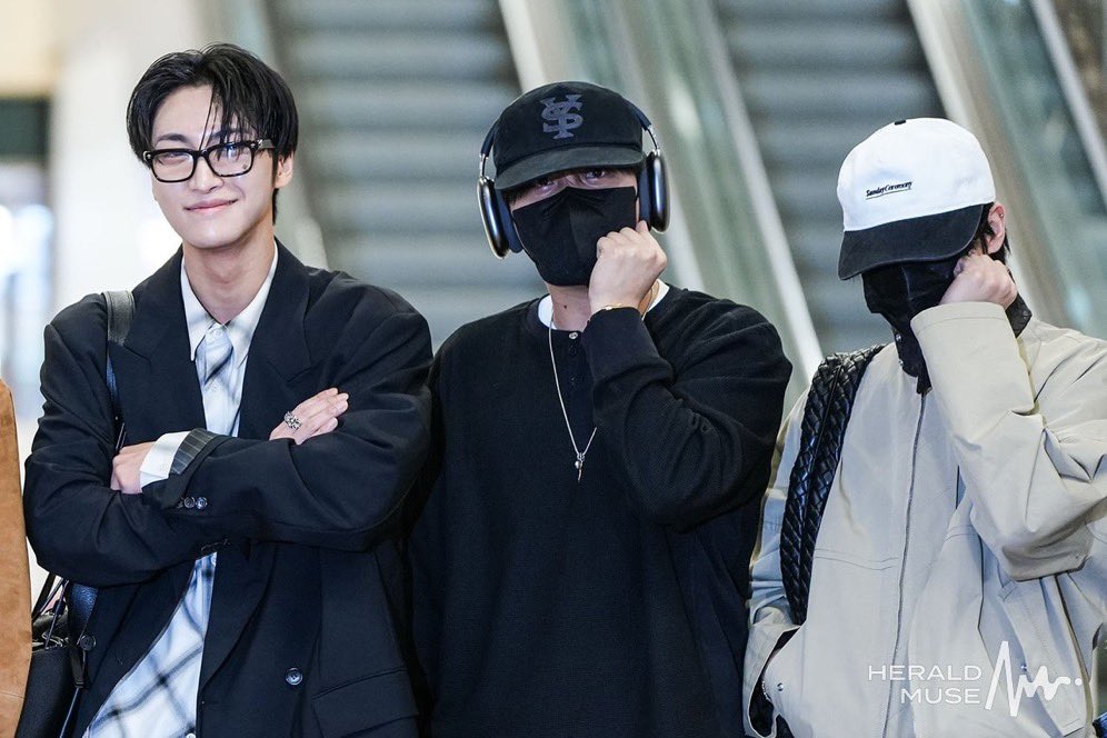 wooyoung pics tweet media