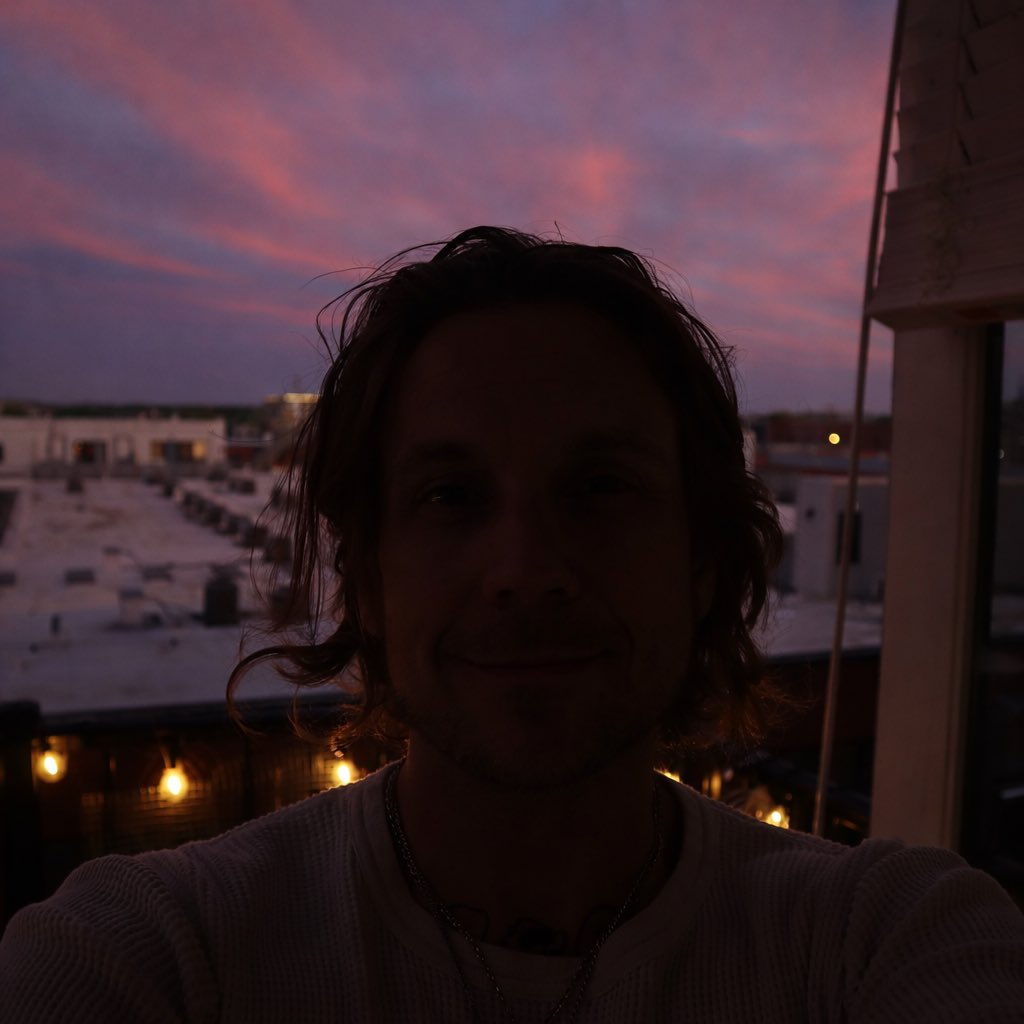 OliverBaxxter tweet media