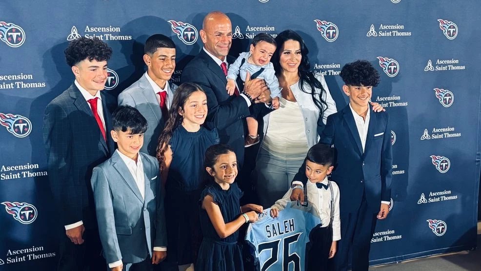 Titans Fan Club tweet media