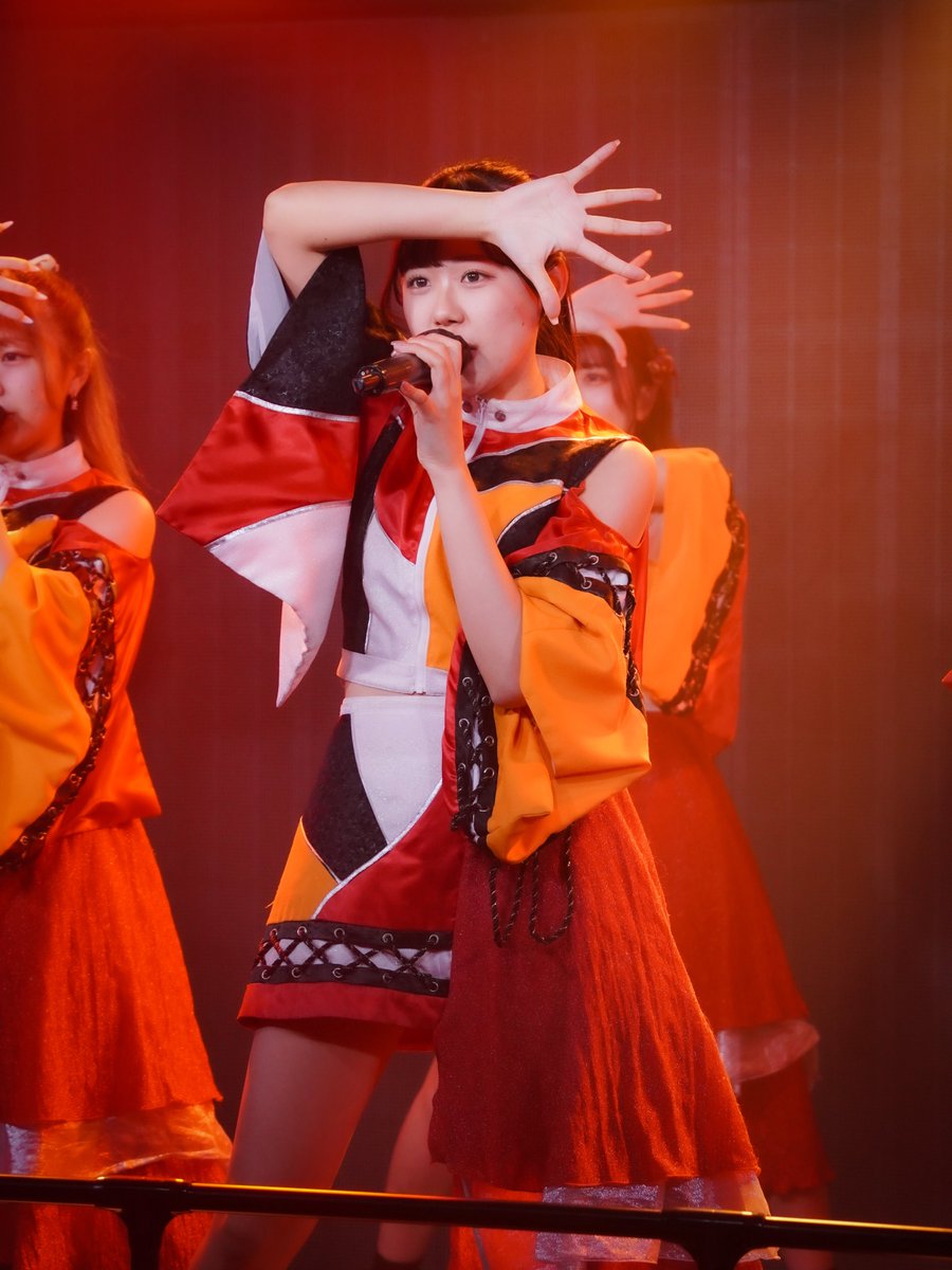 🌍🔚 tweet media