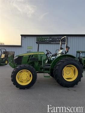FarmsNews's tweet image. 2025 John Deere 5067E ⏬

MFWD front axle, power reverser transmission, loader ready, 540 rear PTO, mid tire width, standard configuration, and more.

usfarmer.com/tractors/john-…

#ForSale @WestCentralEQ