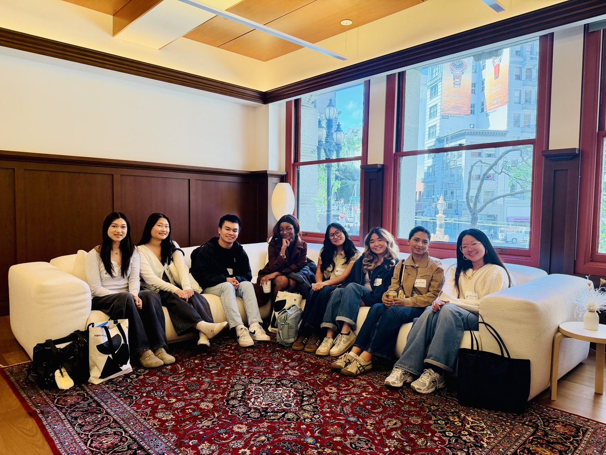 Johnny Lin tweet media