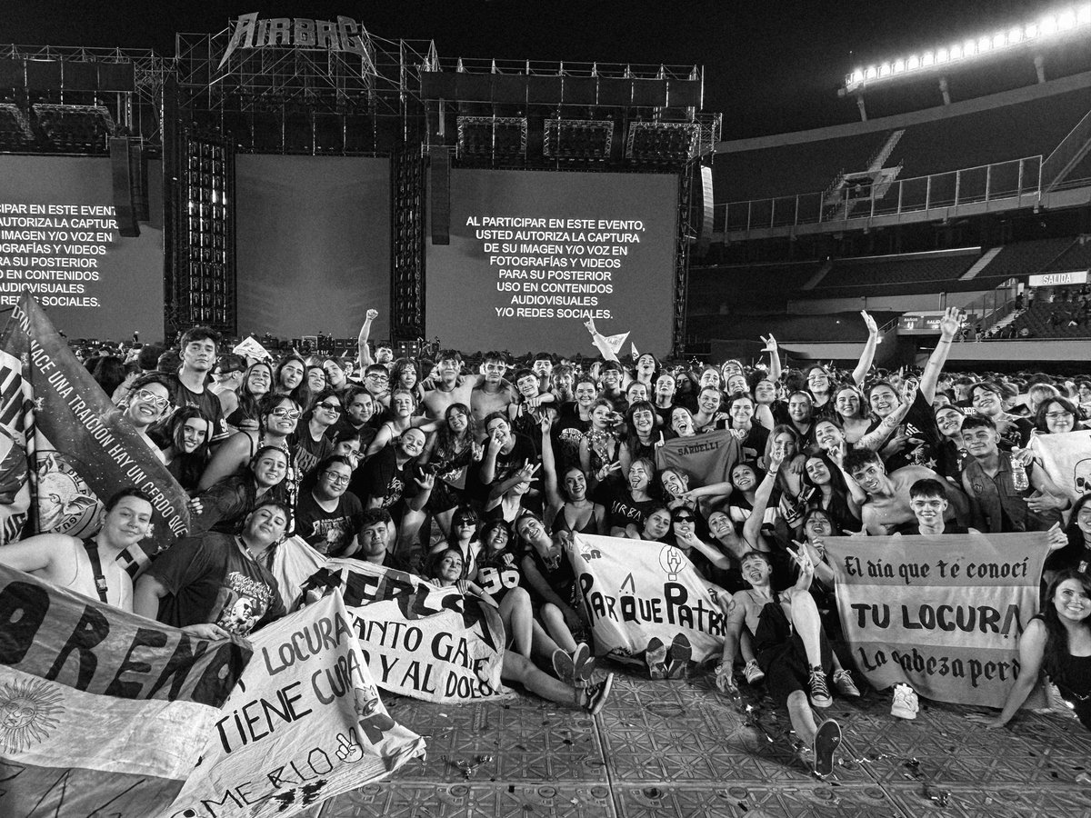 valkalash SUBE SUBE EN VELEZ tweet media