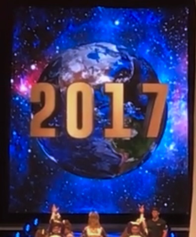 TheCheerCenter tweet media