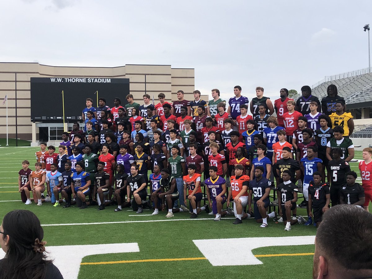 coachb_ware's tweet photo. @ghfcahouston “Say No To Drugs” Poster hosted at Thorne Stadium.  @GoBigRedFB @MacArthur_AISD @AldineISD https://t.co/e46EUkKiXi