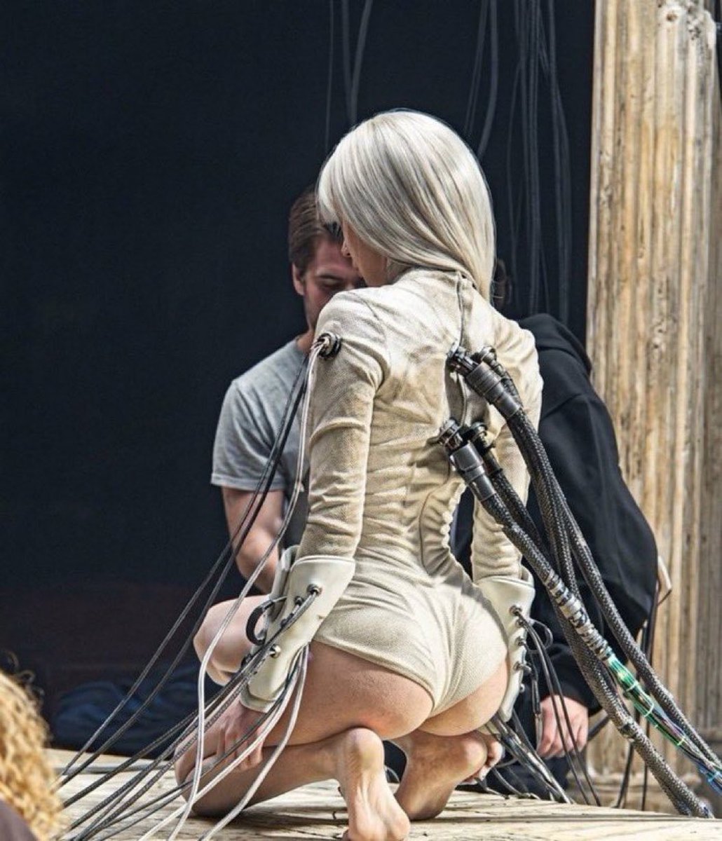 damn mommy lisa