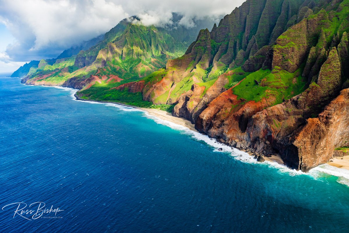 RussBishopPhoto's tweet photo. Kalalau Beach, Napali Coast Wilderness State Park, Kauai, Hawaii | ©Russ Bishop 

"Nature does not hurry, yet everything is accomplished." ~Lao Tzu

#kauai #hawaii #napali #landscapephotography https://t.co/XfShjZoEAW