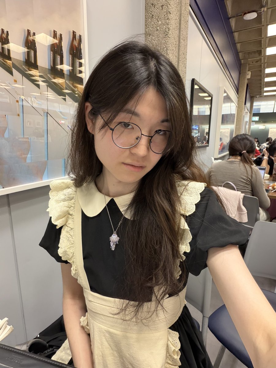 amber ଳ tweet media