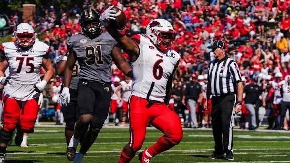 califspencer16's tweet photo. Blessed to receive another D1 offer from
 Southeast Missouri state university! https://t.co/ojdKcMOXdK