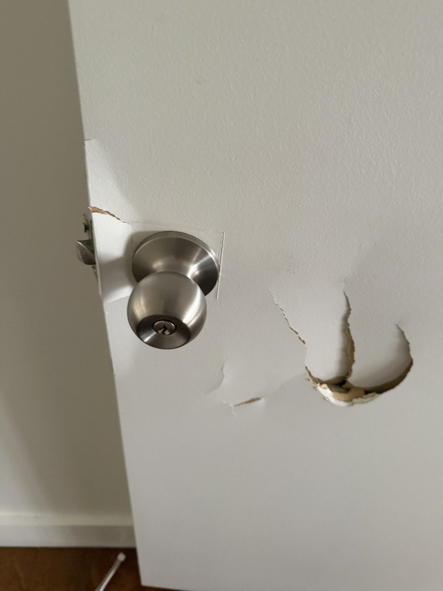 Nicholas/Oliver||Deadpool’s bf🤍 tweet media