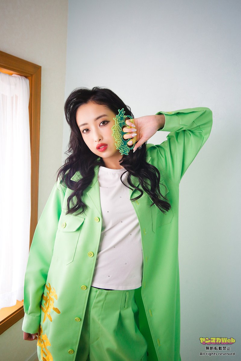 ヤンマガグラビア tweet media