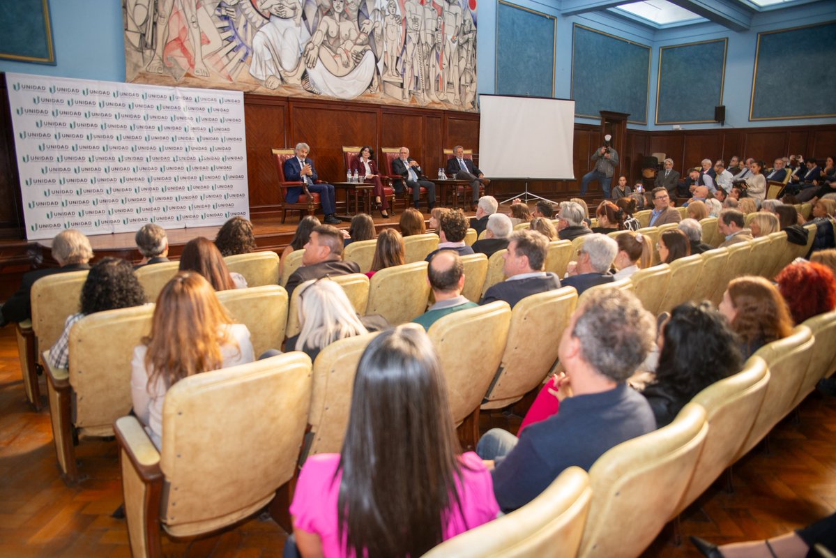 Este 21 y 22 de abril necesitamos tu apoyo para consolidar este camino.

No volvamos al pasado. Elijamos seguir defendiendo nuestra matrícula con seriedad y excelencia.

Votá <a href="/UnidadCPACF/">Unidad en Defensa de la Abogacía</a> 
Lista 67