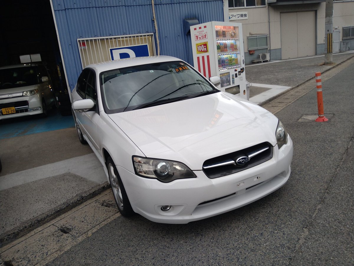 らしらし tweet media