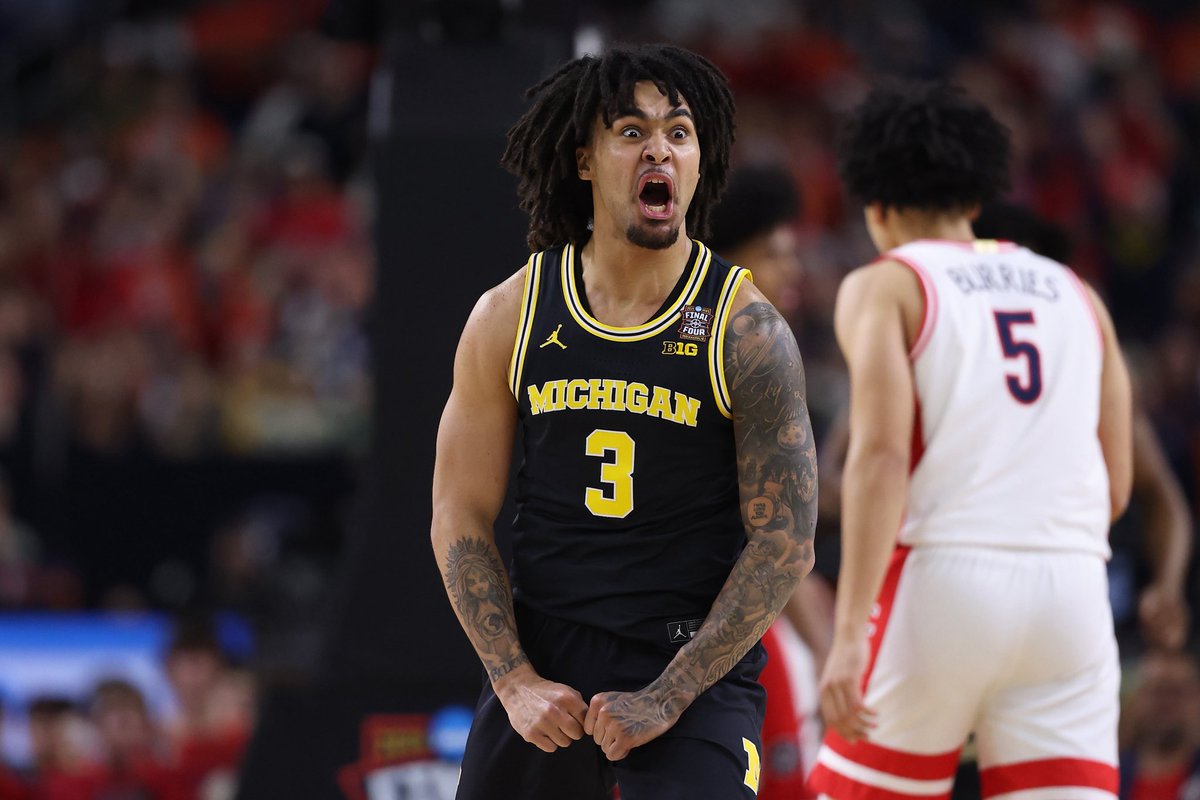HES BAAAAAAAAAACK