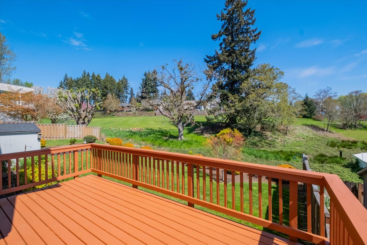 SoldbyE's tweet photo. * New on Market in West Salem* https://t.co/s7IFU49e0r https://t.co/H5fvSjxrEq