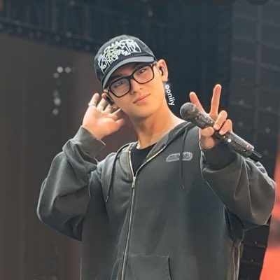 ooniiiy's tweet photo. #NewProfilePic https://t.co/hheUTTsw3g