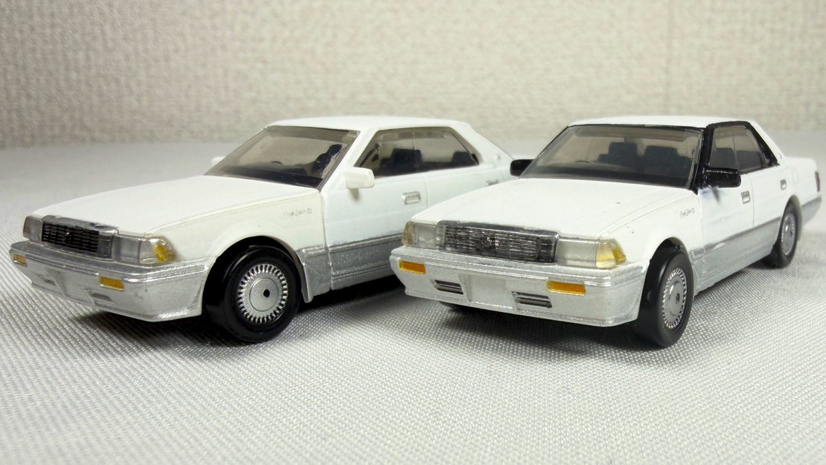 スタンドストーンズ 500円ガチャ 1/64 SCALE トヨタクラウン（S130系
