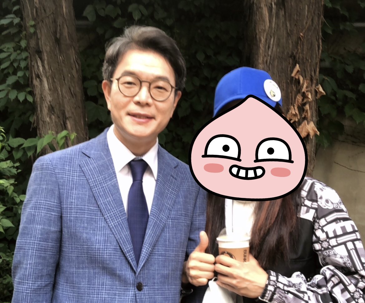 conggaal's tweet photo. @kindchong 겸공시청자이자 성동구민으로서 늘 응원하고있습니다😁😁 
내 편을 늘리는 정치!! 일잘하는 시장님 되세요~!
어디 나가지 마라, 갈라치는 말들은 걸러들으시길...🙏🏻
오세훈은 매불쇼까지 나오는 행보 후 당선이었습니다. https://t.co/rqS1sdm2d6