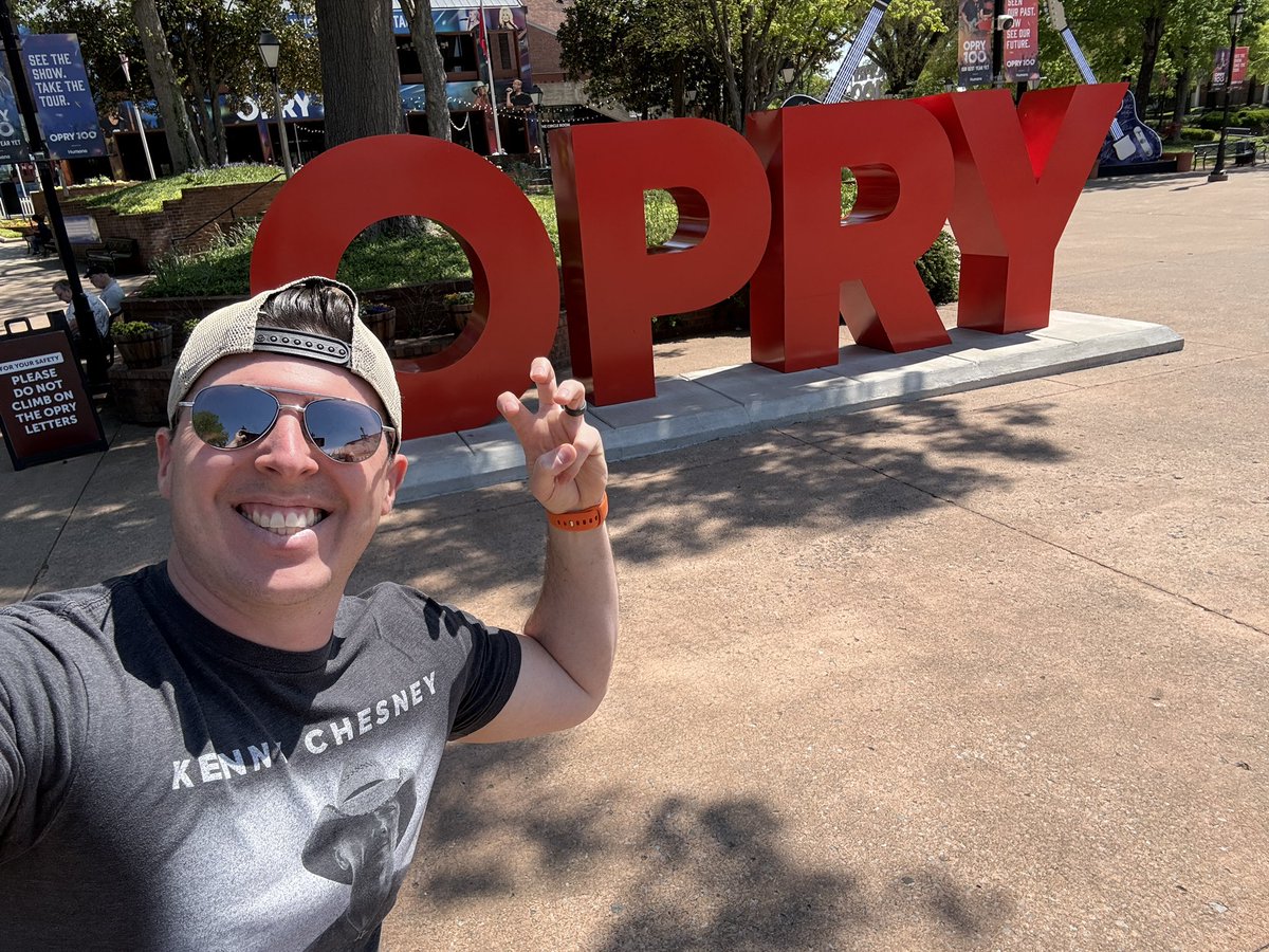 Dinosaur Ranger Anthony tweet media