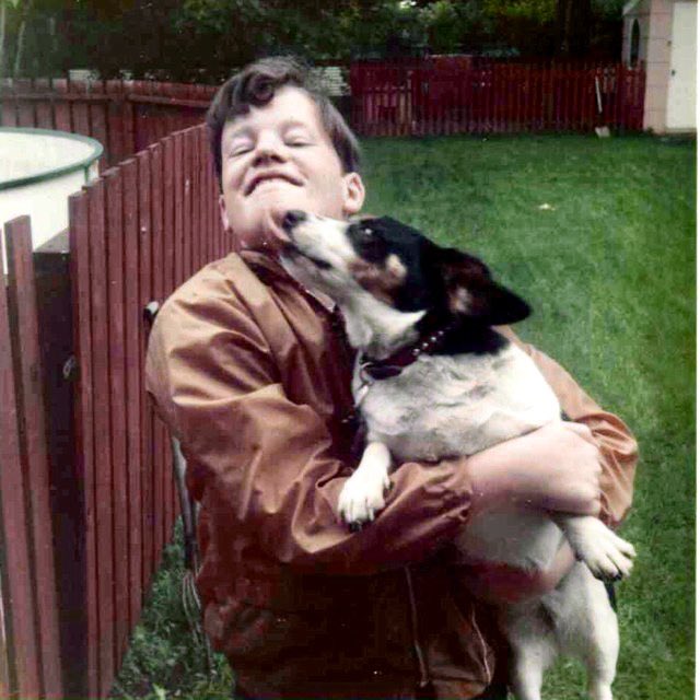 MikeFrezon's tweet image. #ThrowbackThursday For me, this is the dog that started it all—my childhood buddy Cleo. She was a beagle/basset mix. This pic was taken in 1972 when I was 13. Life was carefree &amp;amp; good. 

#BrooksHaven #GoldenRetrievers #grc #dogcelebration #ILoveDogs