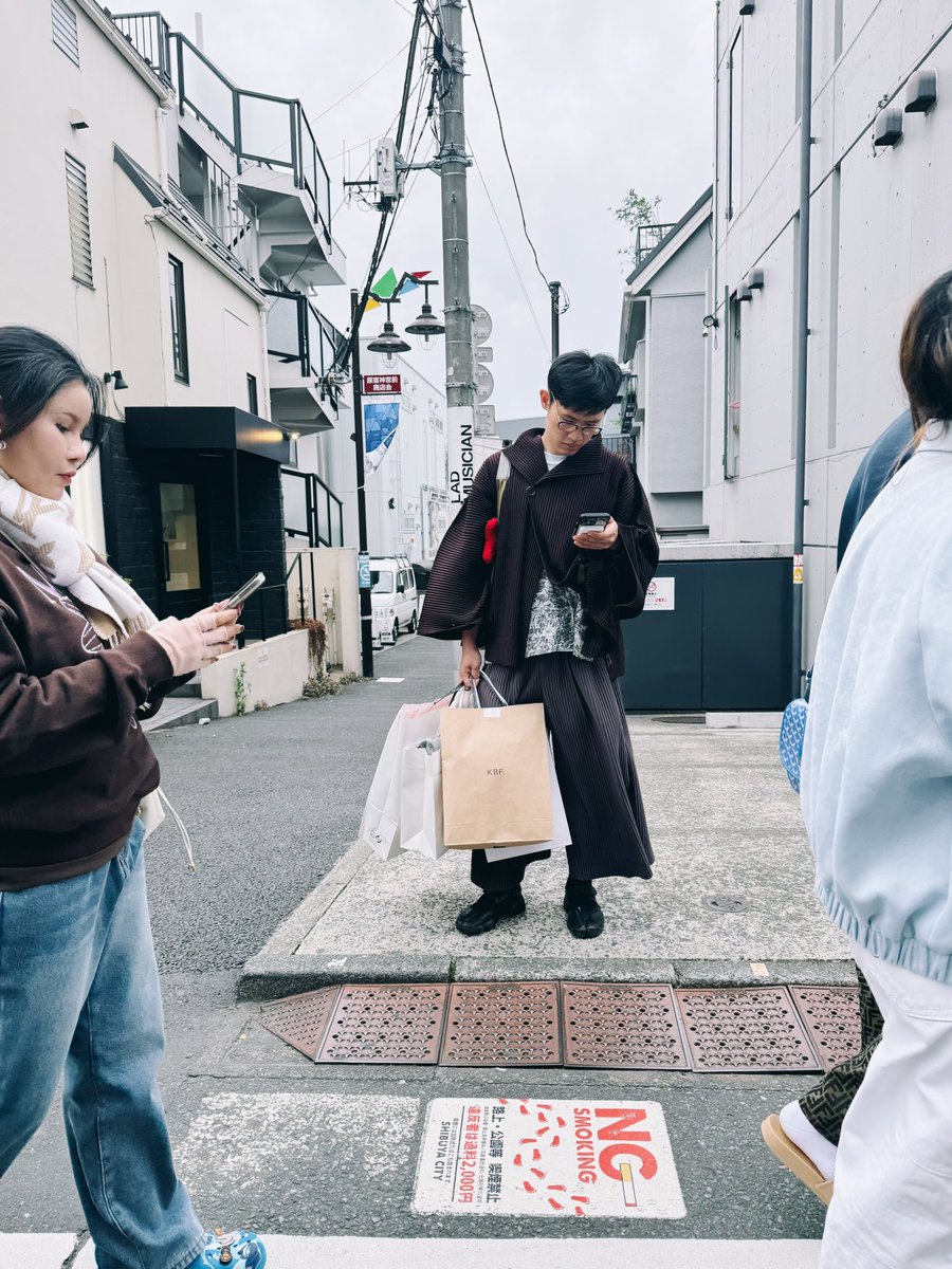 林 樂。 tweet media