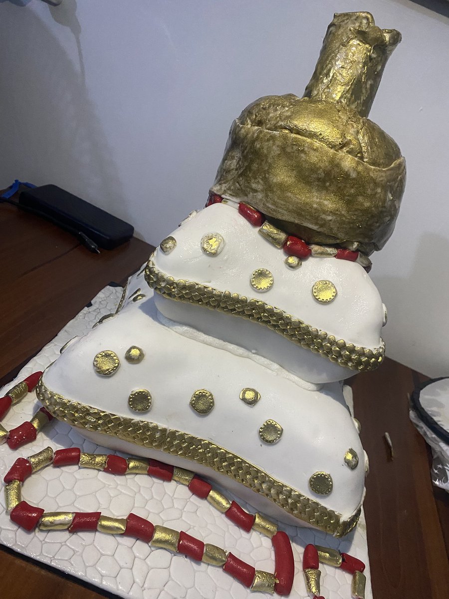 AWKA CAKE VENDOR tweet media