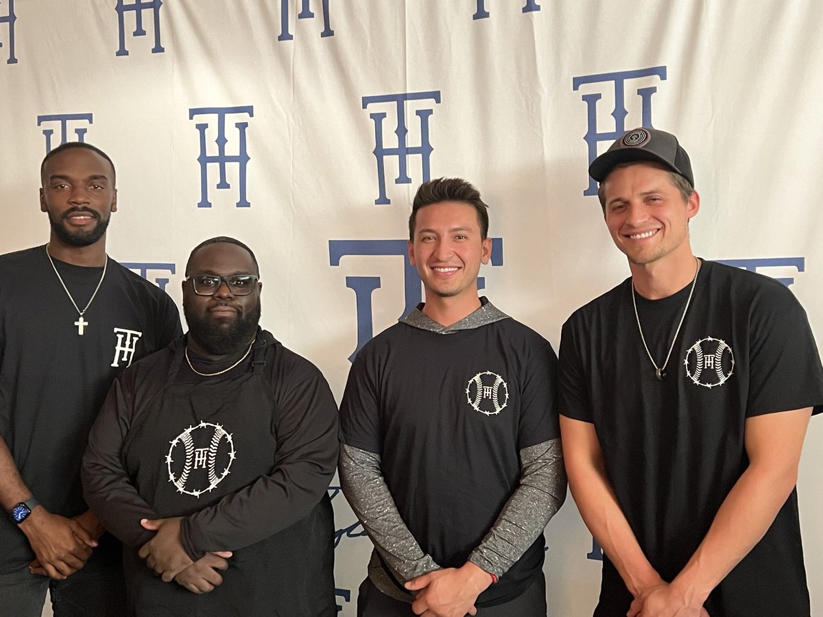 See_Hendo's tweet photo. Hearn. Hendo . Mathias. Seager
Fun times #TBT
Great feeling being apart of something that helps change. @thearn14 always made sure to give back.
#WRKN https://t.co/dgXkbPkA3X